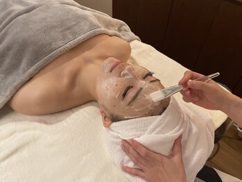 スリーウェルスラボ 恵庭店(THREE wealth lab)/（３）ハーブピーリングSTEP１