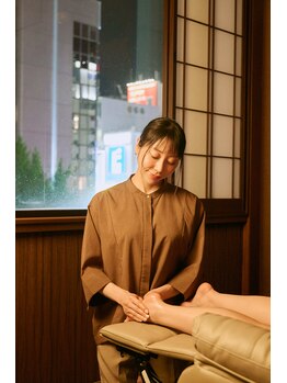 利休 足軽店の写真/難波で働く男性へ！道頓堀近くで足つぼフットマッサージを堪能し日頃の疲れを癒やす贅沢なひと時を☆