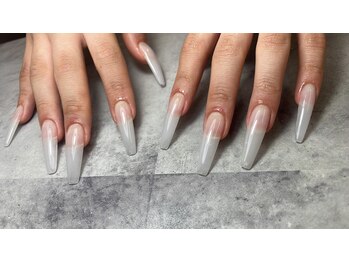 デア オクルス(Dea Oculus)/シアーホワイト☆ワンカラー