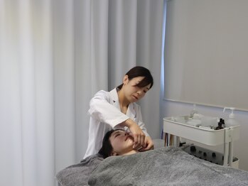 ビーロイヤル(B-ROYAL)/極細鍼の鍼灸施術は痛み小