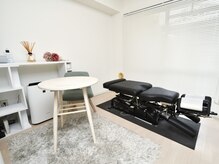 フアン(fuan)/骨盤矯正用ベッド【志木/整体】