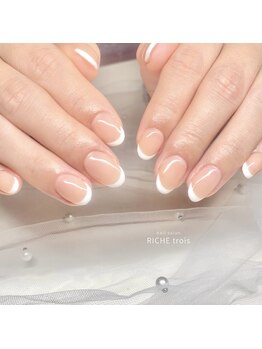 リッシュ トロワ(RICHE trois)/王道白フレンチ♪