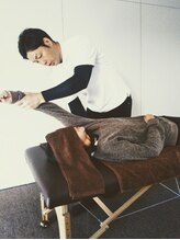 ストレッチ&整体スタジオ　ＭＯＫＩ&nbsp;茂木 謙介
