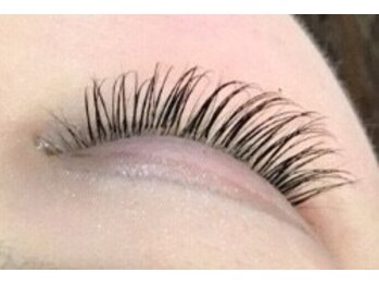 フリルアイビューティ 豊中店(Frill Eye Beauty)/