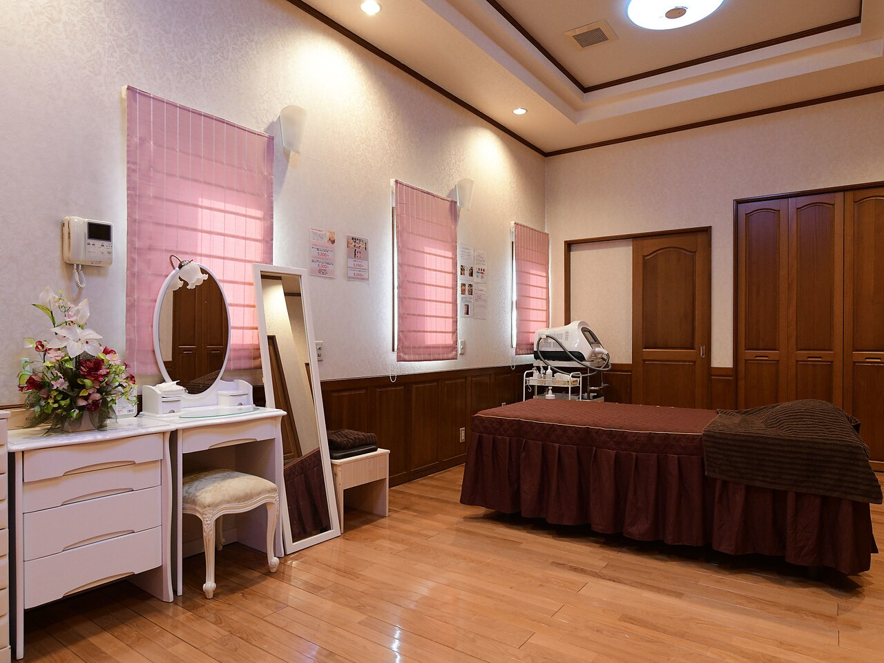 シズク ビューティーサロン(SHIZUKU beauty salon )｜ホットペッパー
