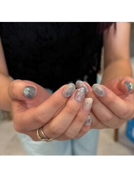 サトリネイルルーム(Satoril..nail room)の写真/トップネイリストが描く独自の世界観にファン多数！nail×自由な世界観×ハイクオリティがテーマのサロン★