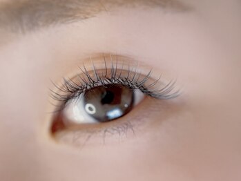 エミフィ(Emiphi)/