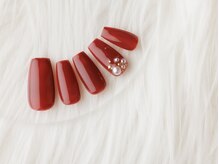 ヴァンネイル(VINGT NAIL nail&eye beauty)/鮮やかな赤色ネイル