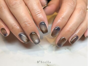 ビーステラ 横浜元町店(B-STELLA)の写真/色変更◎種類豊富なデザインでおしゃれに♪秋のトレンドデザインも多数ご用意♪同時施術も◎