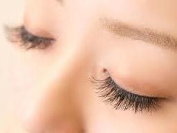 ヘアーアンドアイラッシュ デュークス 古河店(hair & eyelash dukes)の写真/カウンセリング重視◎お悩み~理想のお目元まで細やかに伺い、あなたに似合ったデザインをご提案!