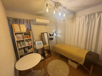 サロン ド メグリィ(Salon de meguli)の写真/バスト業界でも話題★切らない・刺さない・ダウンタイムなしのバストケア◎自信の持てるバストへ導きます♪