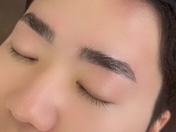 エムズアイブロウ 大和西大寺(M’sアイブロウ)/メンズハリウッドブロウリフト