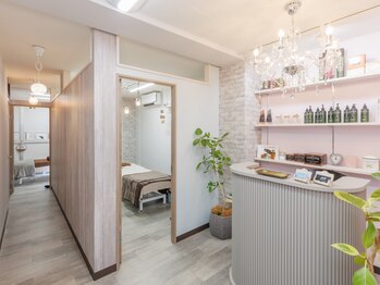 エルミューノ 本八幡店(elμno)の写真/【都度払い専門】コース契約不要◎ベストアイテム賞を受賞した高機能脱毛機でツルスベ肌に♪