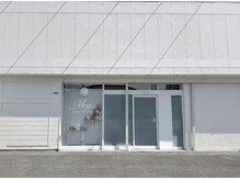 メグ(Meg)の雰囲気（止めやすい駐車場３台）