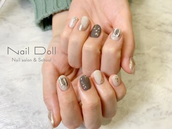 ネイルドール(Nail Doll)/ミラー×ブラウンオフホワイト