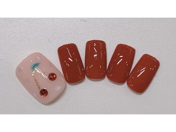 スリール(Sriel)/フット定額8980円