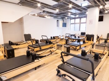 ソエル 神楽坂店(SOELU)の写真/【お友達同士や親子で通える】24時間マシンピラティス！空いた時間やお買い物の合間に便利な神楽坂駅近♪