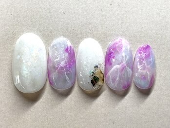 アミュレット(AMULET)/7月定額 6050円