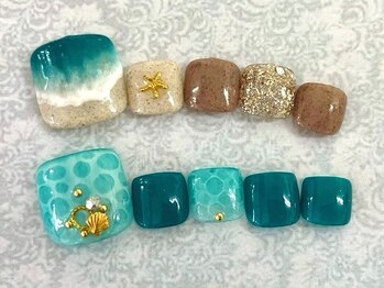 グラシア 赤羽店(GRACIA)の写真/《忙しいけどオシャレも楽しみたい方必見》GRACIA自社製品のマツエク＆ネイル同時施術で時短に◎