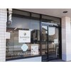 B-facial - Shaving &men's Eyebrow -のお店ロゴ