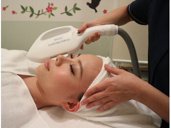 光美容 ルクルク(RUKURUKU)/透き通るような美肌に