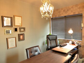 シャイロ(SHILOH)/高級感溢れる店内♪