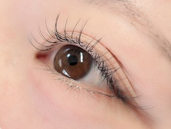 ルポプラス(REPOS+)の写真/エクステの種類が豊富◎ナチュラルだけど印象的。大人女性にぴったりの可愛い上品eyeを実現★[松橋]