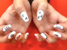パダアット ヴァラネイル 天神南店(PADA at VALLANAIL)/麻雀牌ネイル/個性派手書きア-ト