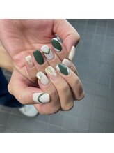 グラマラス アンジェアイ 荻窪店(glamourous ange eye)/モスグリーンニュアンスネイル