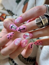 ガーリーネイル