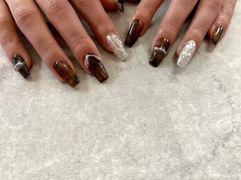 モレリア(morelia)/ジュエリーネイル