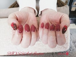 フラッシュイチゴネイル