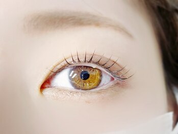 スリーエススタイルズ(3s Styles)の写真/まつ毛の健康を第一に考えた、自まつ毛が傷みにくい特許取得の『アップフォースリフト』で優しいパーマを♪