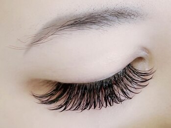 シャッセ(SASE)の写真/「モチが悪い…」とお悩みの方へ。LEDエクステで解決！最先端の商材を導入した“キープ力特化”サロン。