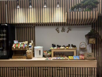 風の亭リラクゼーション 平井店/ドリンクバー/お菓子/マッサージ