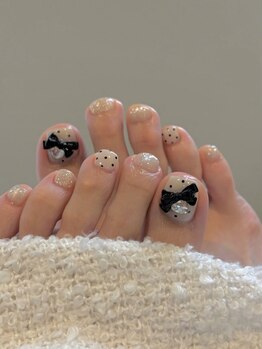 Shiori Nailsalon　持ち込み・長さだしサロン/フット｜ドットリボン