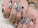 ヒョウ柄×フレンチネイル
