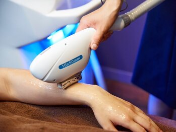 カーム(CALM)の写真/迷ったらカームさんへ♪国家資格保持者によるメンズ専門美肌脱毛!美肌効果期待のイオン導入付ひげ脱毛¥1100