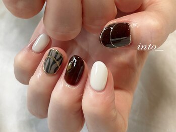 ネイルサロン イントゥ(into_)/ゼブラ　アニマル柄　秋ネイル