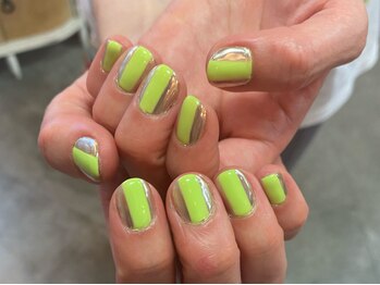 カーティシーネイルズ(curtisii NAILS)/