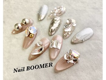 ネイル ブーマー(Nail BOOMER)/キラキラネイル/ビジューアート