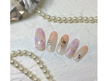 ヴィーナネイル 呉店(VinaNail)/花びらネイル