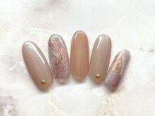ラウミー(Laumi)/天然石ネイル