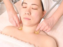 整体院 癒楽里の雰囲気（お顔とデコルテノのリンパも流して、リフトアップ☆彡）