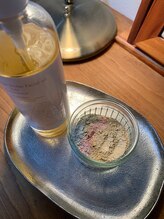 アロマ&クレイケアルーム ネロリドール(Nerolidol)/白ゴマオイル&クレイ