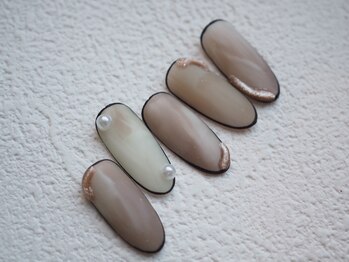 ルームイチマルニ バイ マルメネイル(room102 by malmonail)/担当:澁谷