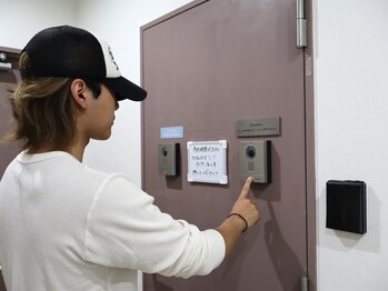 ナンバー(Number.)/1 インターフォン
