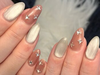 エイム(eim)の写真/《パラジェル×フィルイン施術》爪が痛みにくいと話題のパラジェル!自爪を削らず健康的にネイルを楽しめる!