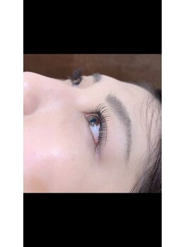 フリルアイビューティ 豊中店(Frill Eye Beauty)/