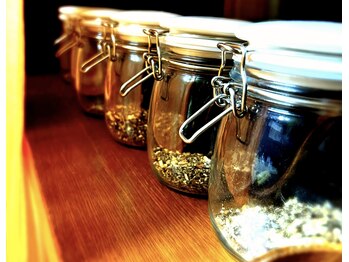 イーカナフ(E.KaNaFu)/天然漢方